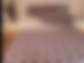 mirelasilver's Live Sex Cam Show
