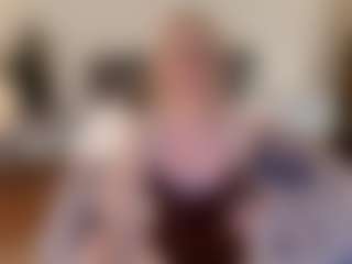 mirelasilver's Live Sex Cam Show