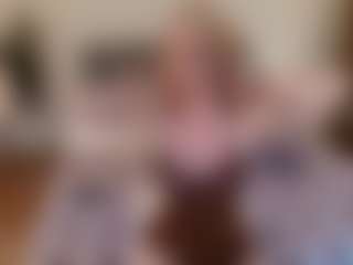 mirelasilver's Live Sex Cam Show