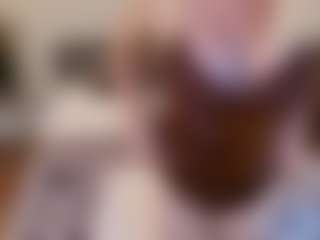 mirelasilver's Live Sex Cam Show