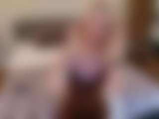 mirelasilver's Live Sex Cam Show