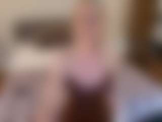 mirelasilver's Live Sex Cam Show