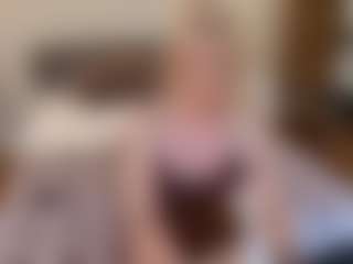 mirelasilver's Live Sex Cam Show