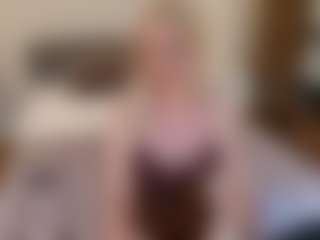 mirelasilver's Live Sex Cam Show