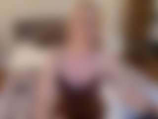 mirelasilver's Live Sex Cam Show