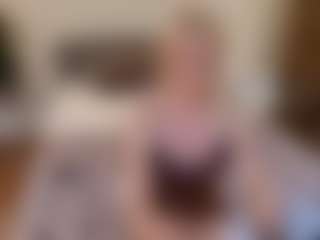 mirelasilver's Live Sex Cam Show