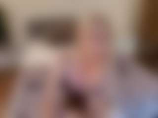 mirelasilver's Live Sex Cam Show