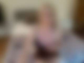 mirelasilver's Live Sex Cam Show