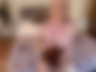 mirelasilver's Live Sex Cam Show
