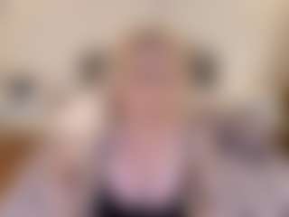 mirelasilver's Live Sex Cam Show