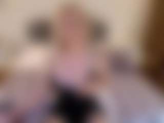 mirelasilver's Live Sex Cam Show