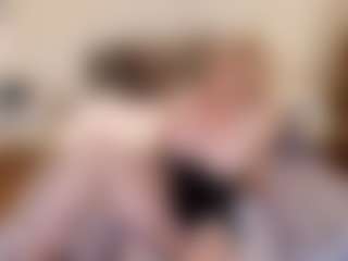 mirelasilver's Live Sex Cam Show