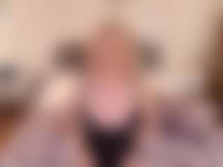 mirelasilver's Live Sex Cam Show