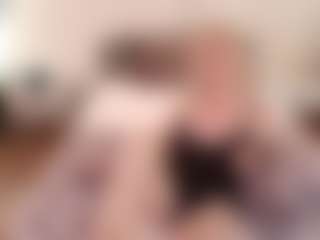 mirelasilver's Live Sex Cam Show