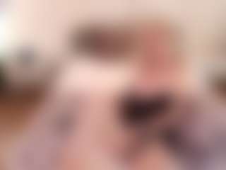 mirelasilver's Live Sex Cam Show