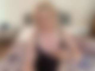 mirelasilver's Live Sex Cam Show