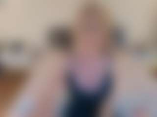 Live cam show with mirelasilver - Squirt Big Tits on CamSodaAdn