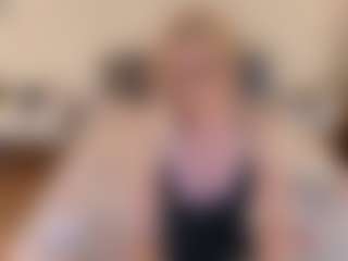 mirelasilver's Live Sex Cam Show