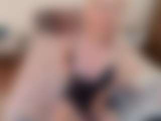 Live cam show with mirelasilver - Granny on Camsoda