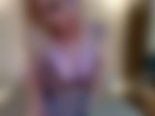mirelasilver's Live Sex Cam Show