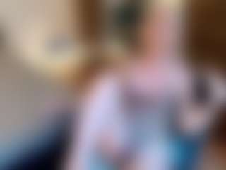 mirelasilver's Live Sex Cam Show