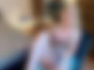 mirelasilver's Live Sex Cam Show