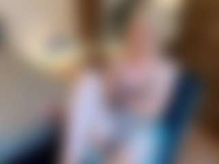 mirelasilver's Live Sex Cam Show