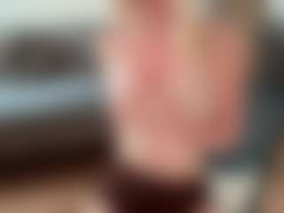 mirelasilver's Live Sex Cam Show