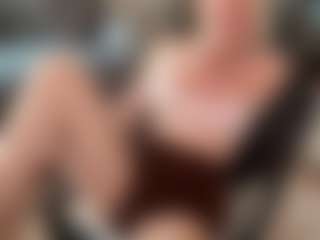 mirelasilver's Live Sex Cam Show