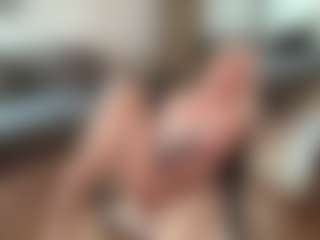 mirelasilver's Live Sex Cam Show