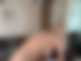 mirelasilver's Live Sex Cam Show