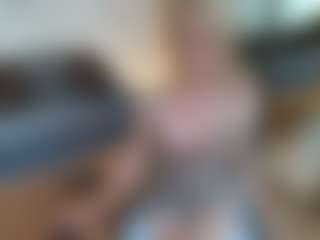 mirelasilver's Live Sex Cam Show