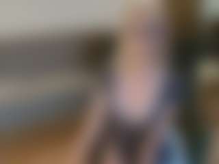 mirelasilver's Live Sex Cam Show