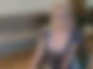 mirelasilver's Live Sex Cam Show