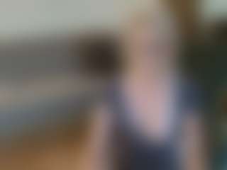 mirelasilver's Live Sex Cam Show
