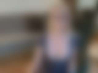mirelasilver's Live Sex Cam Show
