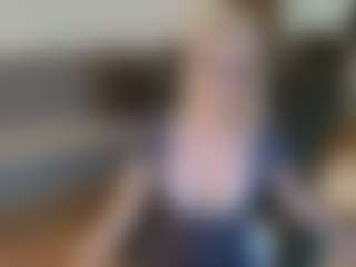 mirelasilver's Live Sex Cam Show