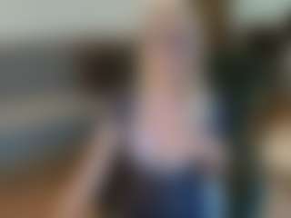 mirelasilver's Live Sex Cam Show