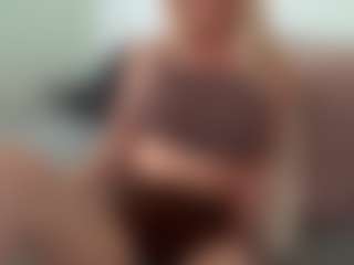 mirelasilver's Live Sex Cam Show