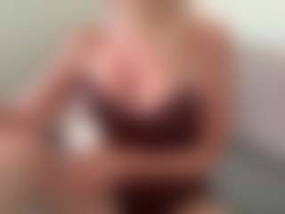 mirelasilver's Live Sex Cam Show