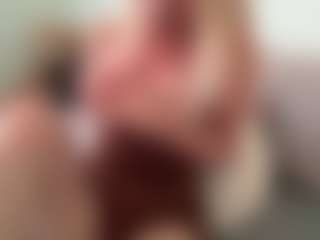 mirelasilver's Live Sex Cam Show