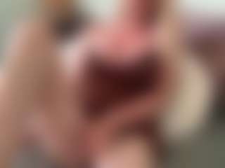 mirelasilver's Live Sex Cam Show