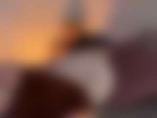 mirelasilver's Live Sex Cam Show