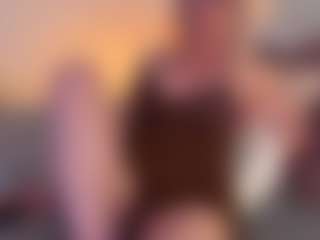 mirelasilver's Live Sex Cam Show