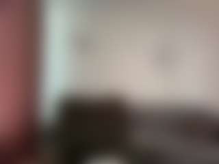 mirelasilver's Live Sex Cam Show
