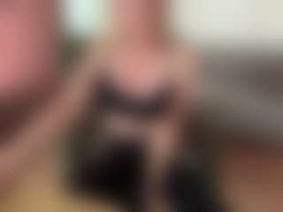 mirelasilver's Live Sex Cam Show