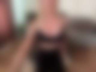 mirelasilver's Live Sex Cam Show