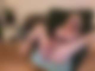 mirelasilver's Live Sex Cam Show
