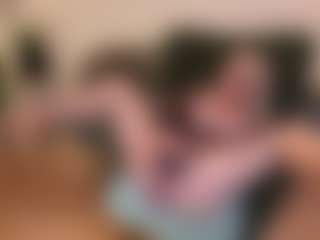 mirelasilver's Live Sex Cam Show
