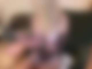 mirelasilver's Live Sex Cam Show